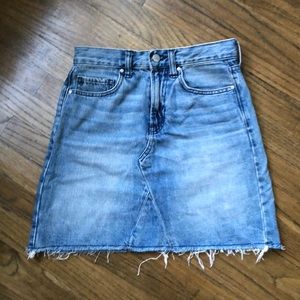 Gap Denim High-Waisted Mini Skirt Size 00